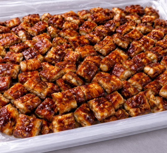 ウナギ蒲焼　刻み（ロストラータ）